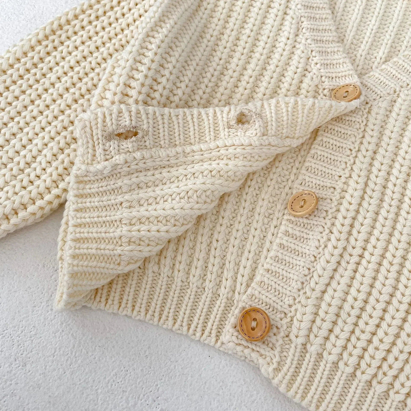 Thick Knit V Neck Cardigan